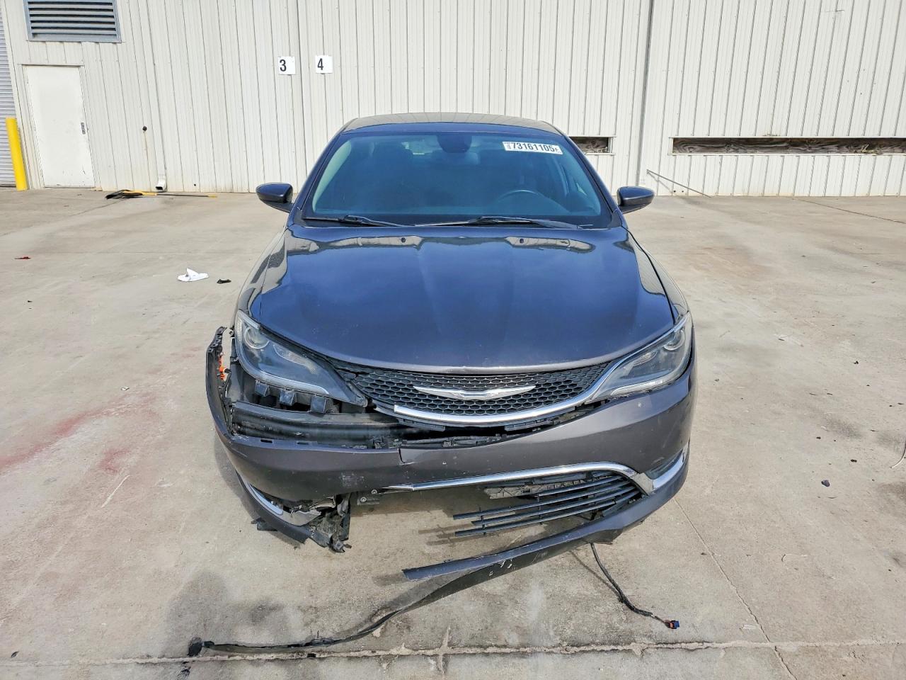 2016 CHRYSLER 200 LIMITED photo 5