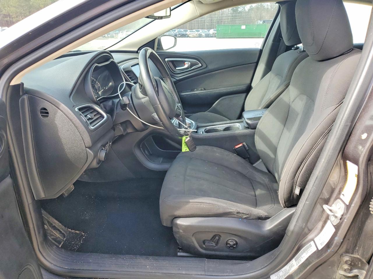 2016 CHRYSLER 200 LIMITED photo 7