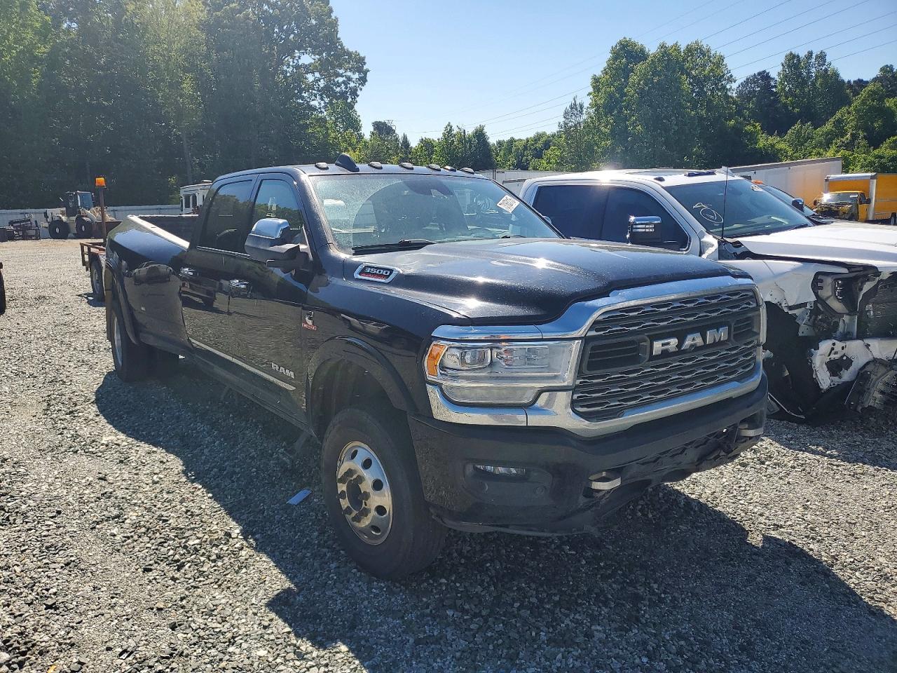 2021 RAM 3500