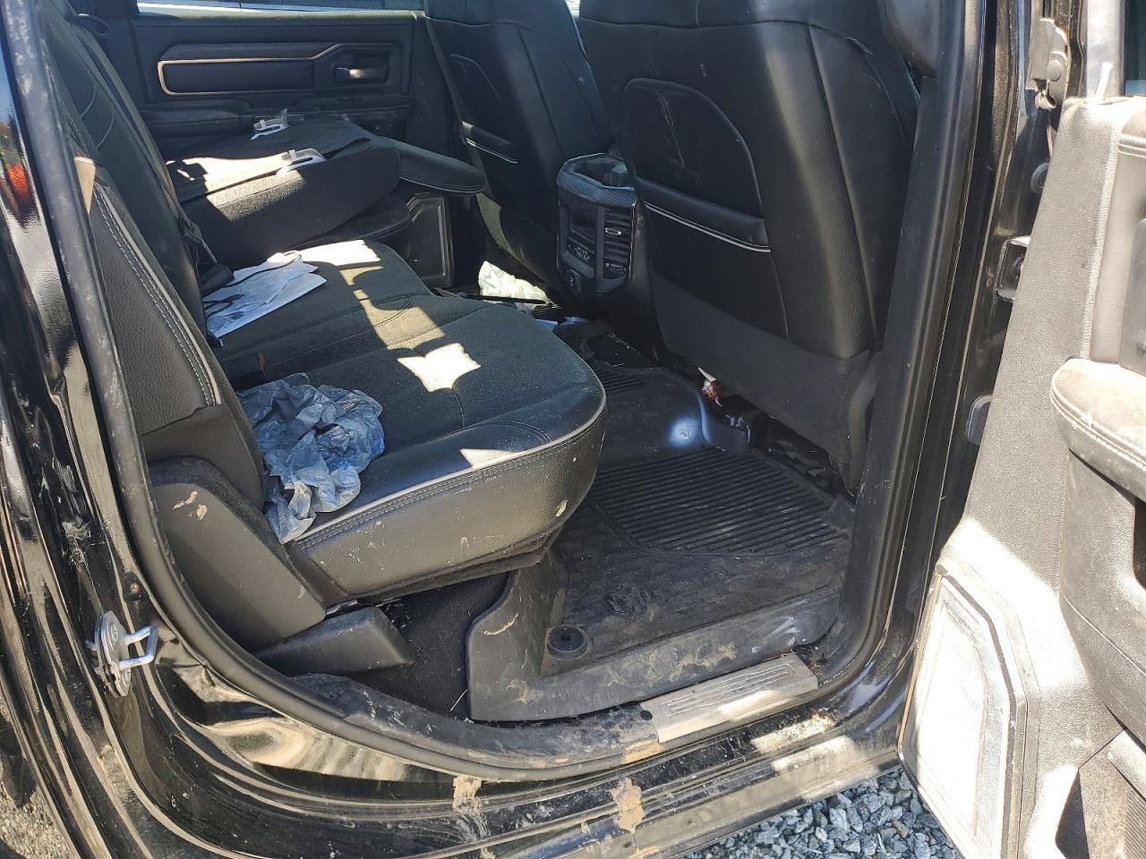 2021 RAM 3500 LIMITED photo 11