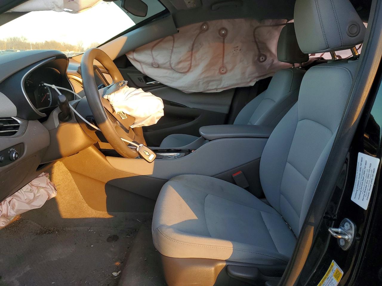 2017 CHEVROLET MALIBU LS photo 7