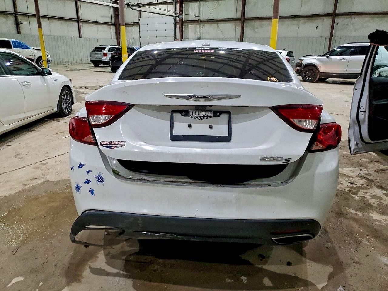 2015 CHRYSLER 200 S photo 11