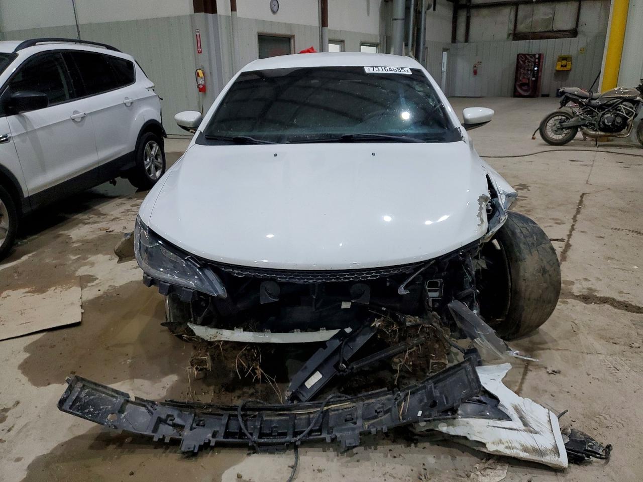 2015 CHRYSLER 200 S photo 9