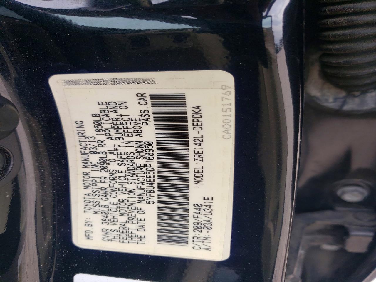 2013 TOYOTA COROLLA BASE photo 23