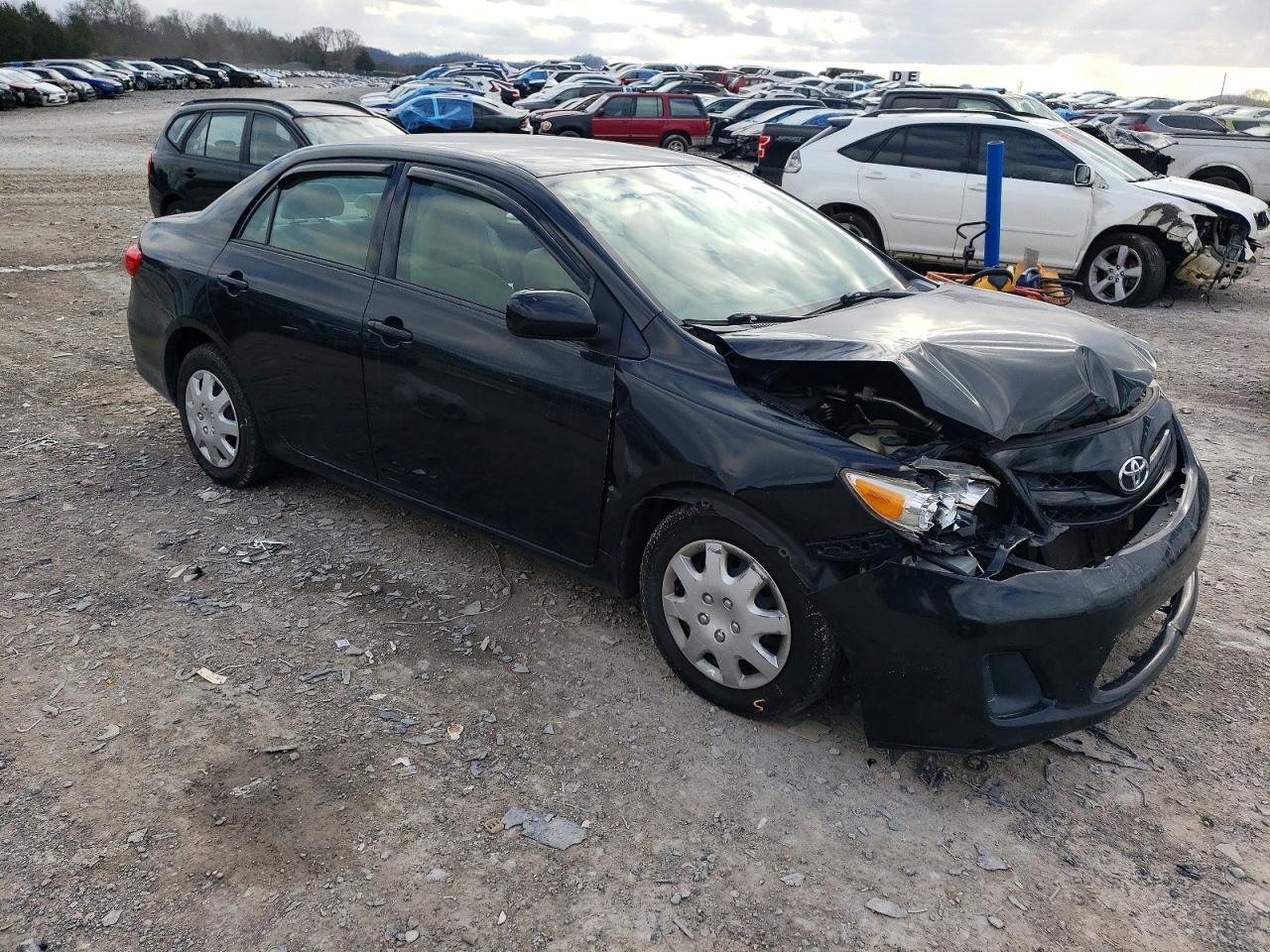 2013 TOYOTA COROLLA BASE photo 7
