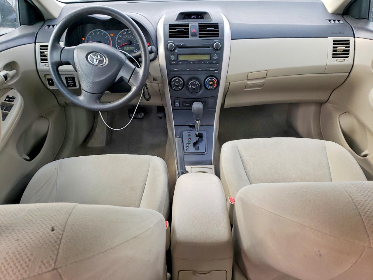 2013 TOYOTA COROLLA BASE photo 15