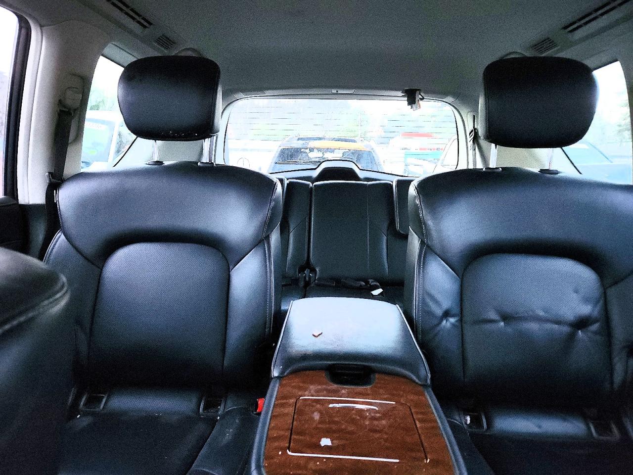 2019 INFINITI QX80 LUXE photo 10
