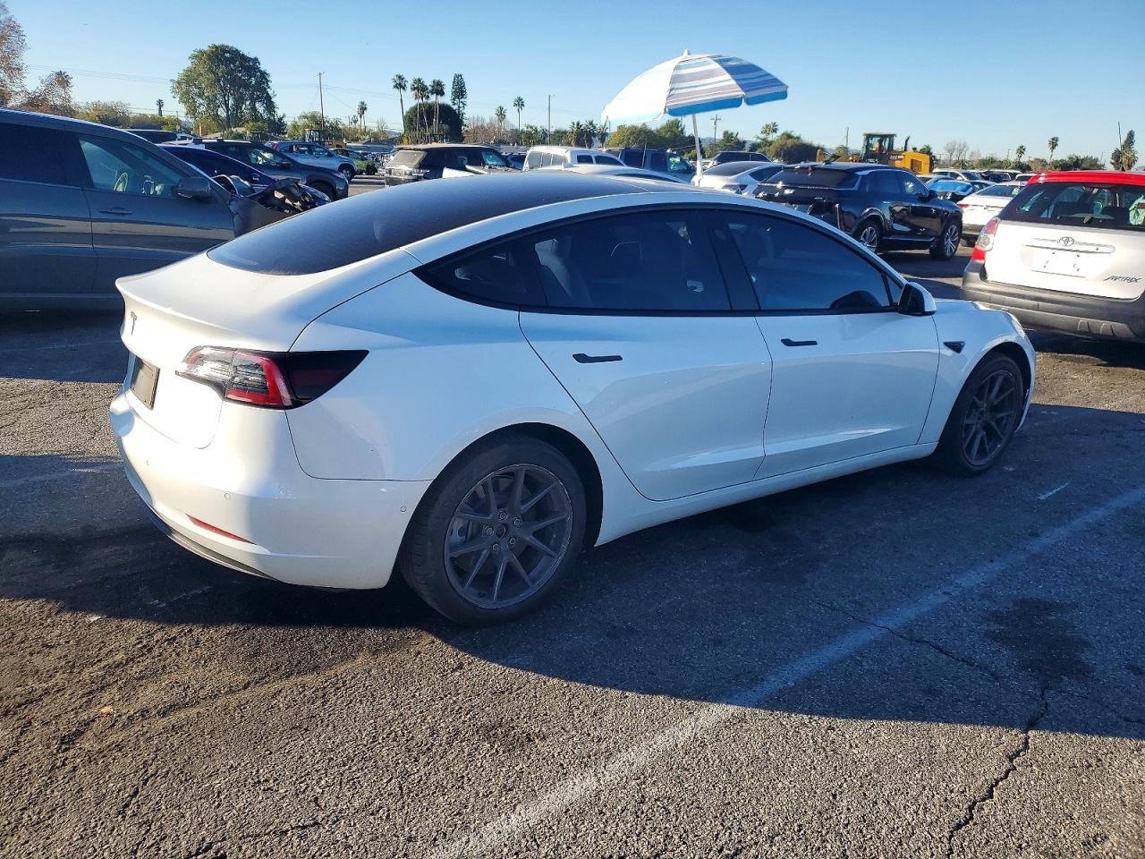 2022 TESLA MODEL 3 photo 5