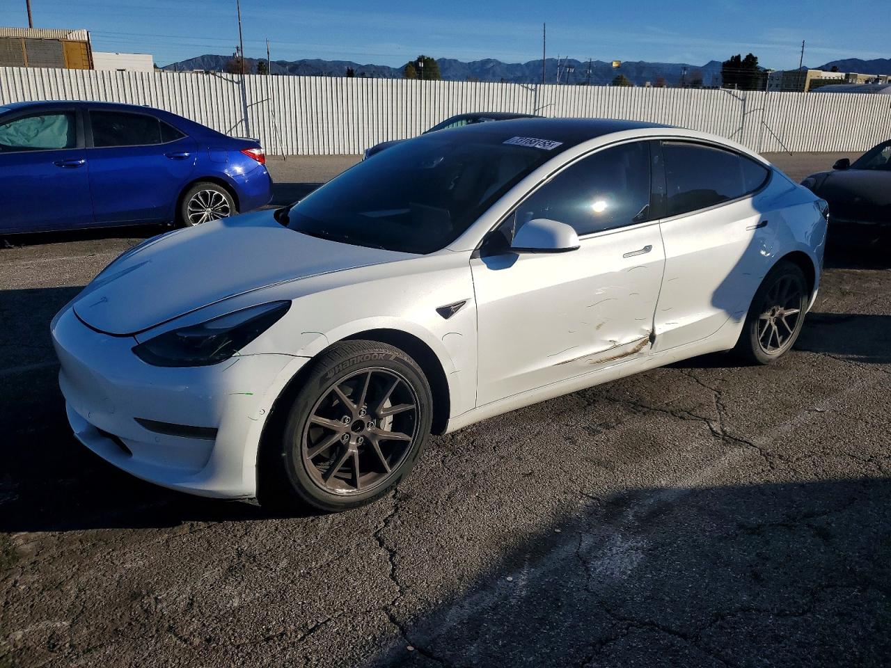 2022 TESLA MODEL 3