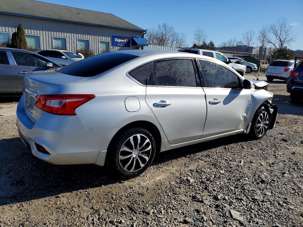 2018 NISSAN SENTRA S photo 7