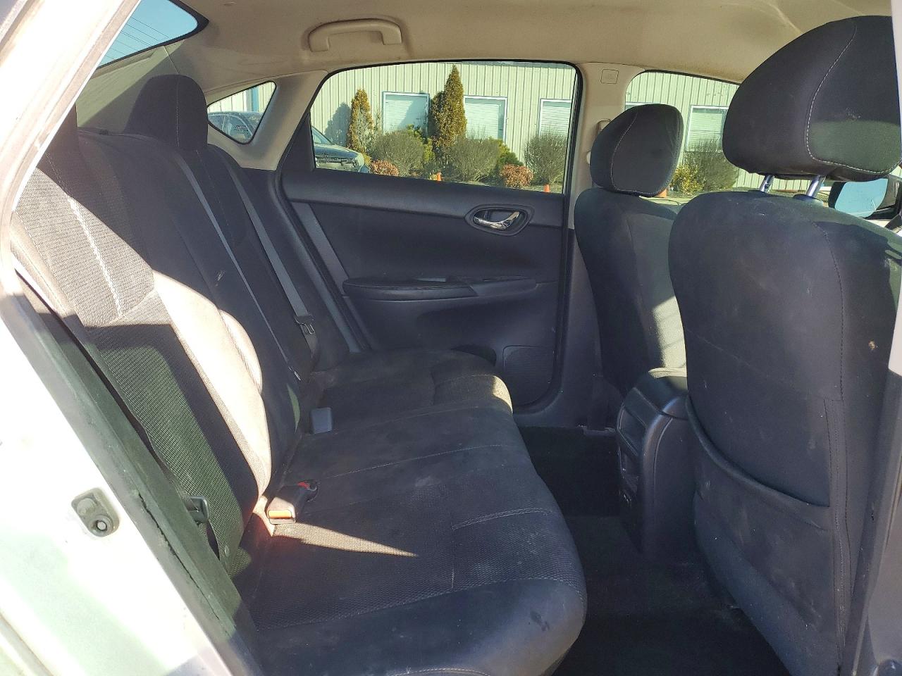 2018 NISSAN SENTRA S photo 28