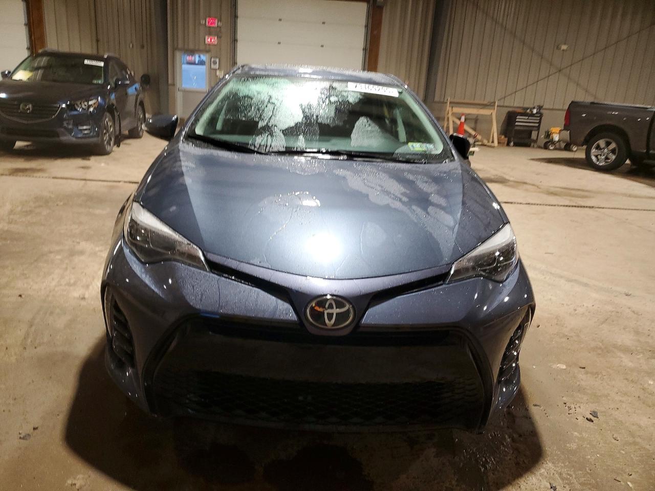 2018 TOYOTA COROLLA SE photo 13
