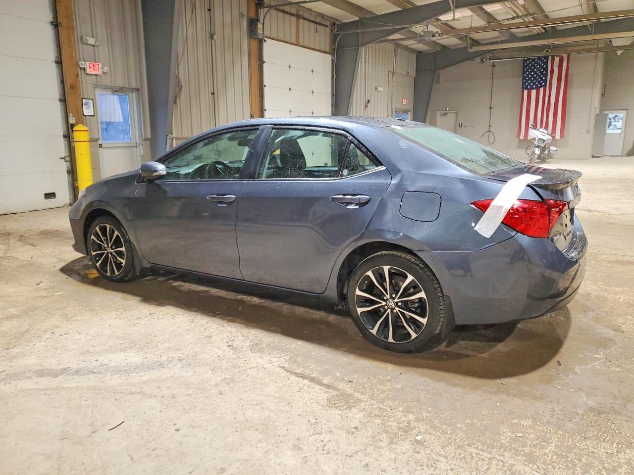 2018 TOYOTA COROLLA SE photo 4