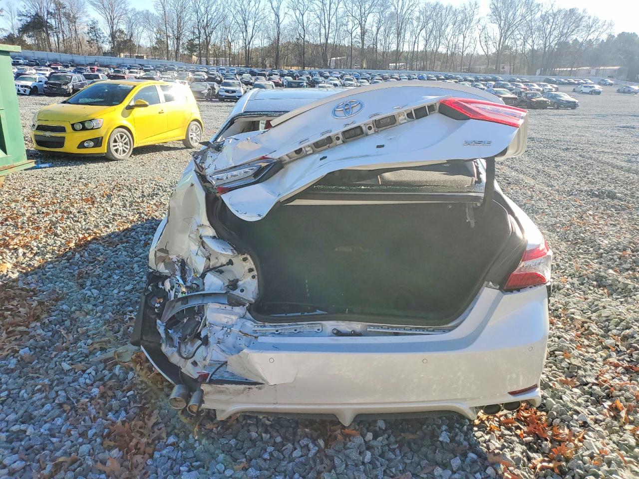 2018 TOYOTA CAMRY XSE photo 6