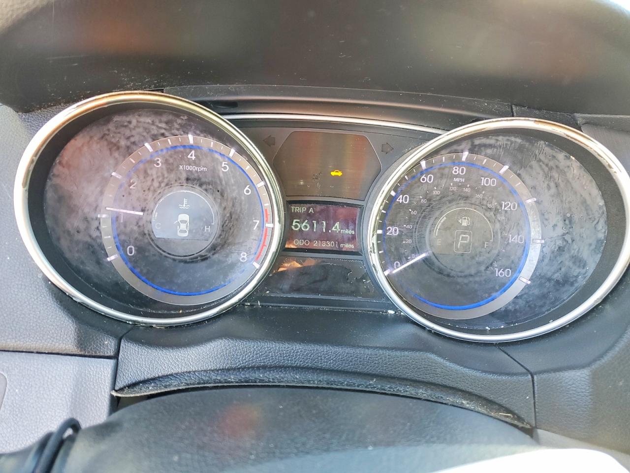 2013 HYUNDAI SONATA GLS photo 25