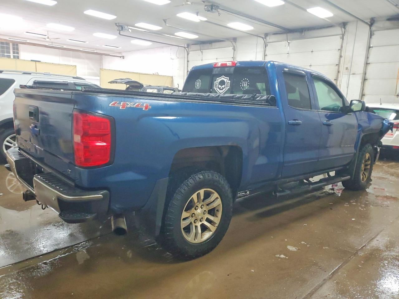 2015 CHEVROLET SILVERADO K1500 LT photo 5