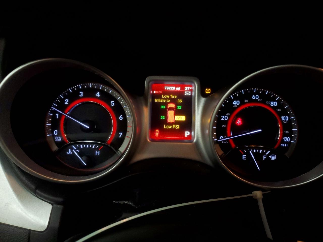 2018 DODGE JOURNEY SE photo 17