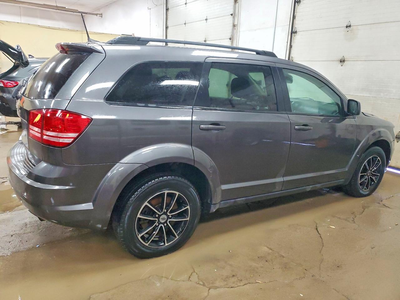 2018 DODGE JOURNEY SE photo 5