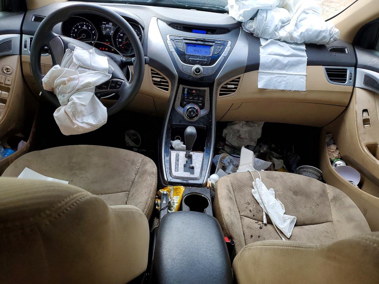 2013 HYUNDAI ELANTRA GLS photo 22