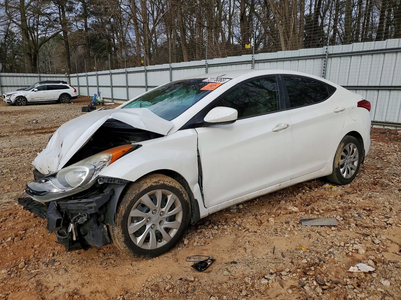 2013 HYUNDAI ELANTRA