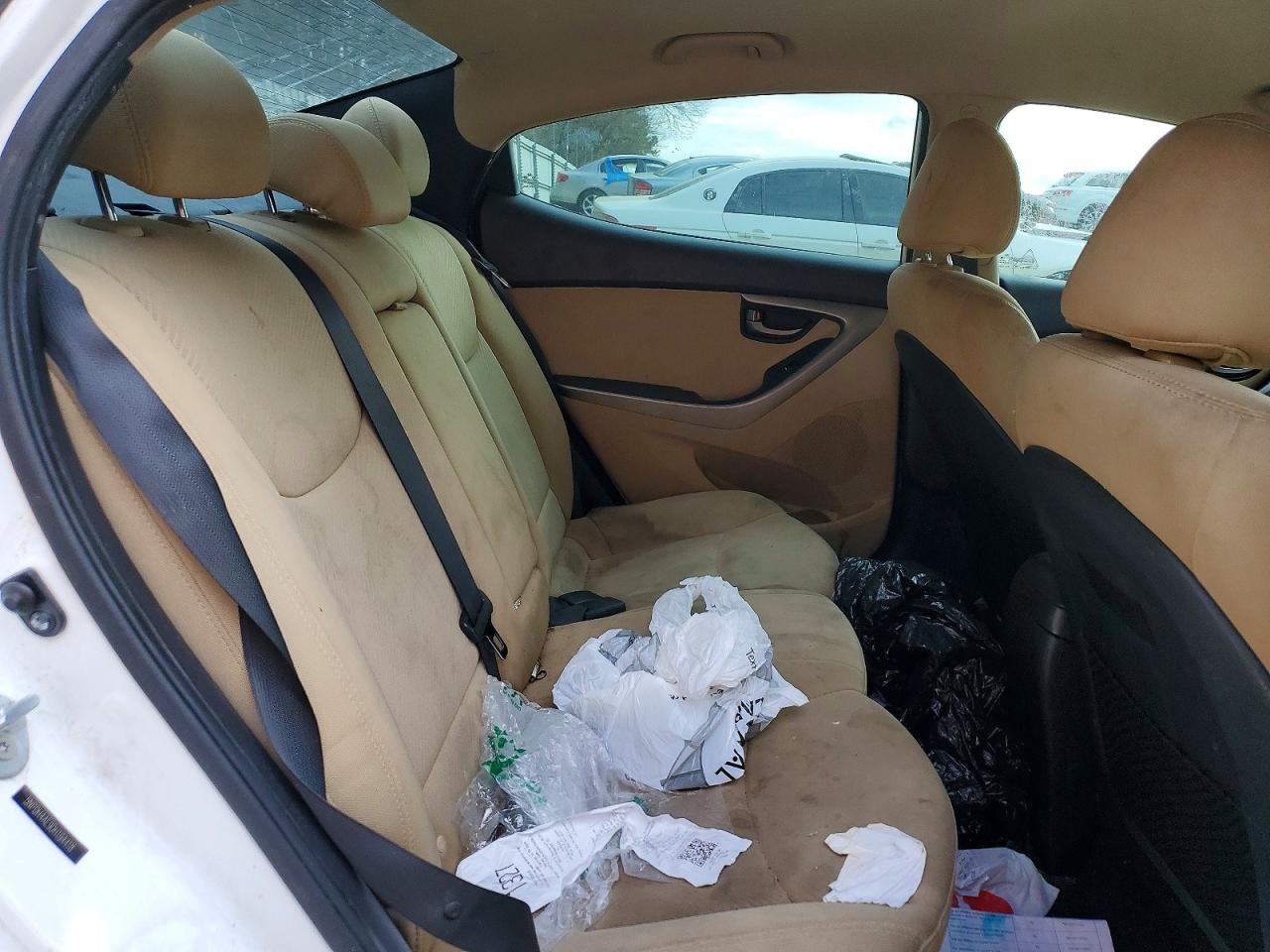 2013 HYUNDAI ELANTRA GLS photo 28