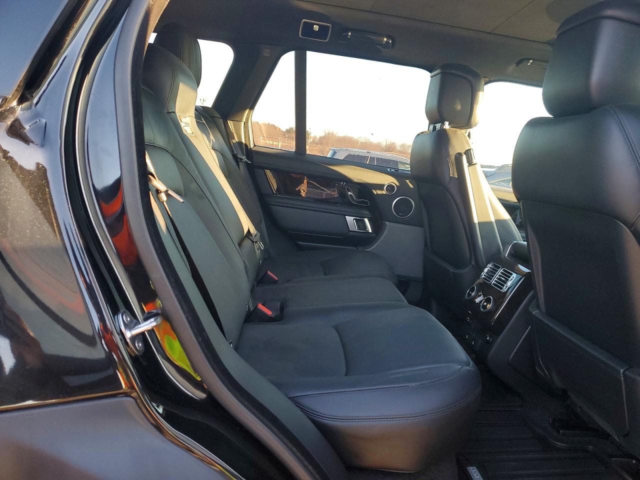 2020 LAND ROVER RANGE ROVER HSE photo 11