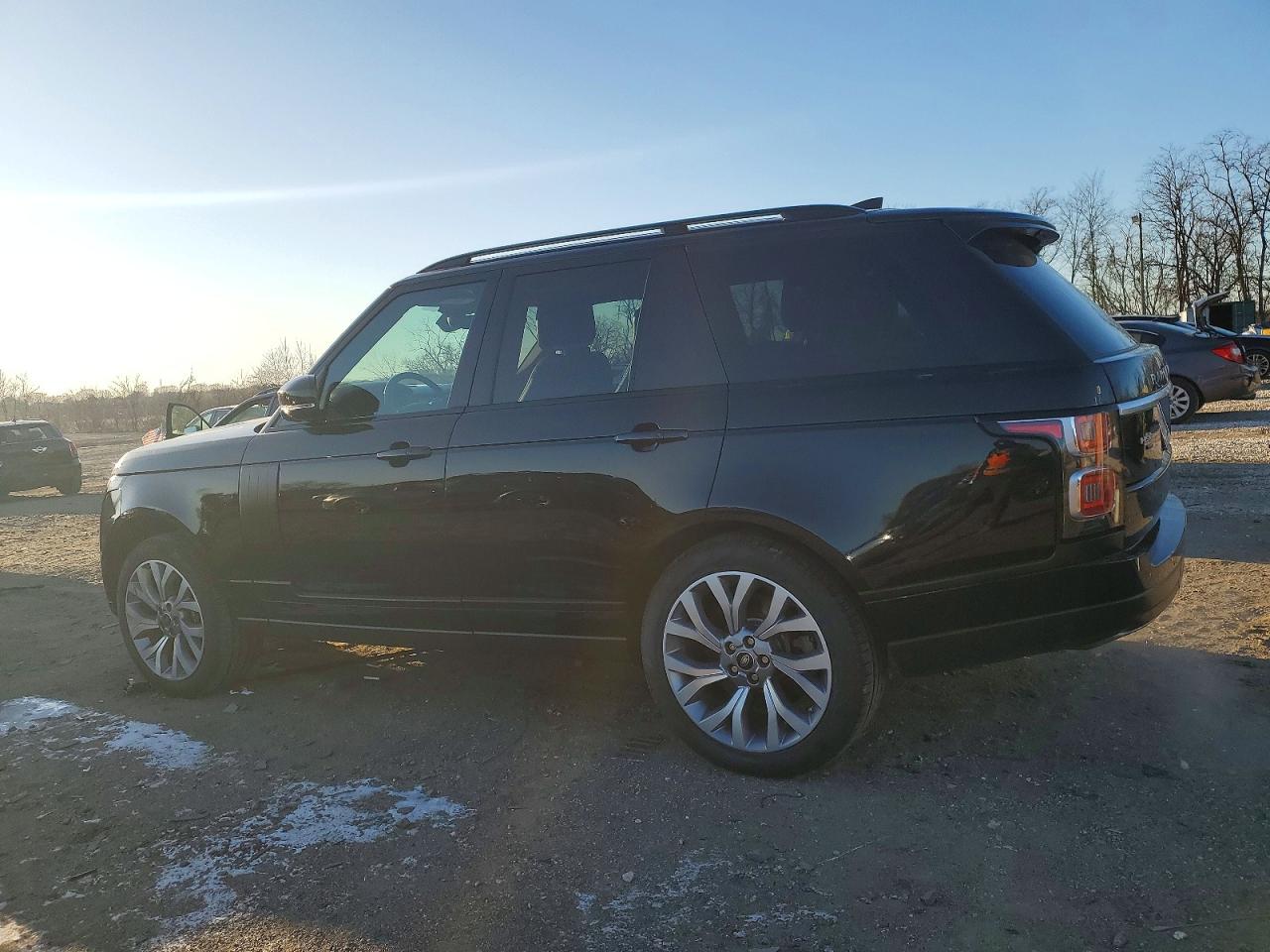 2020 LAND ROVER RANGE ROVER HSE photo 2