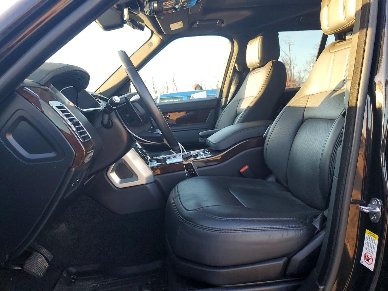 2020 LAND ROVER RANGE ROVER HSE photo 7