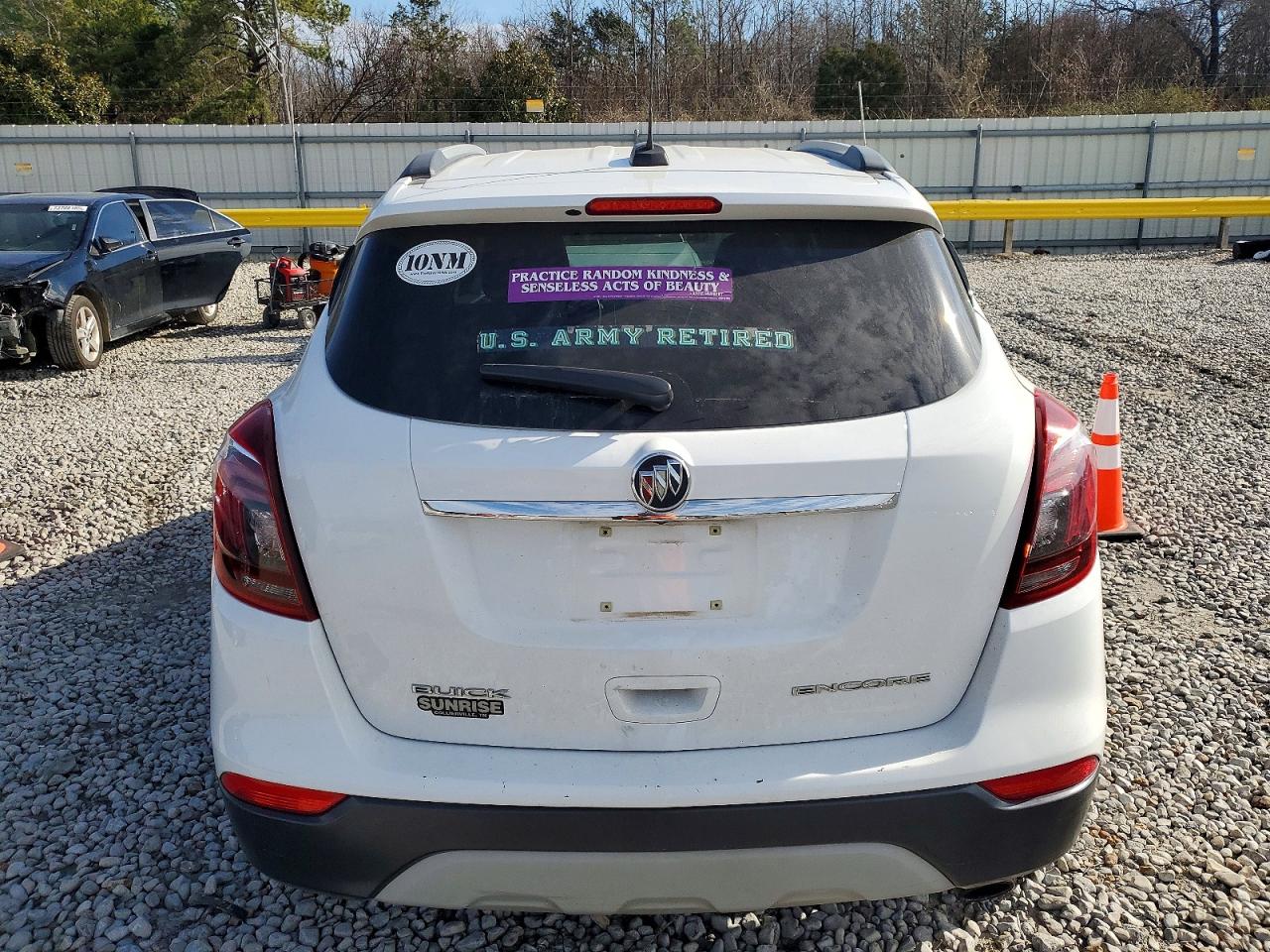 2018 BUICK ENCORE photo 6
