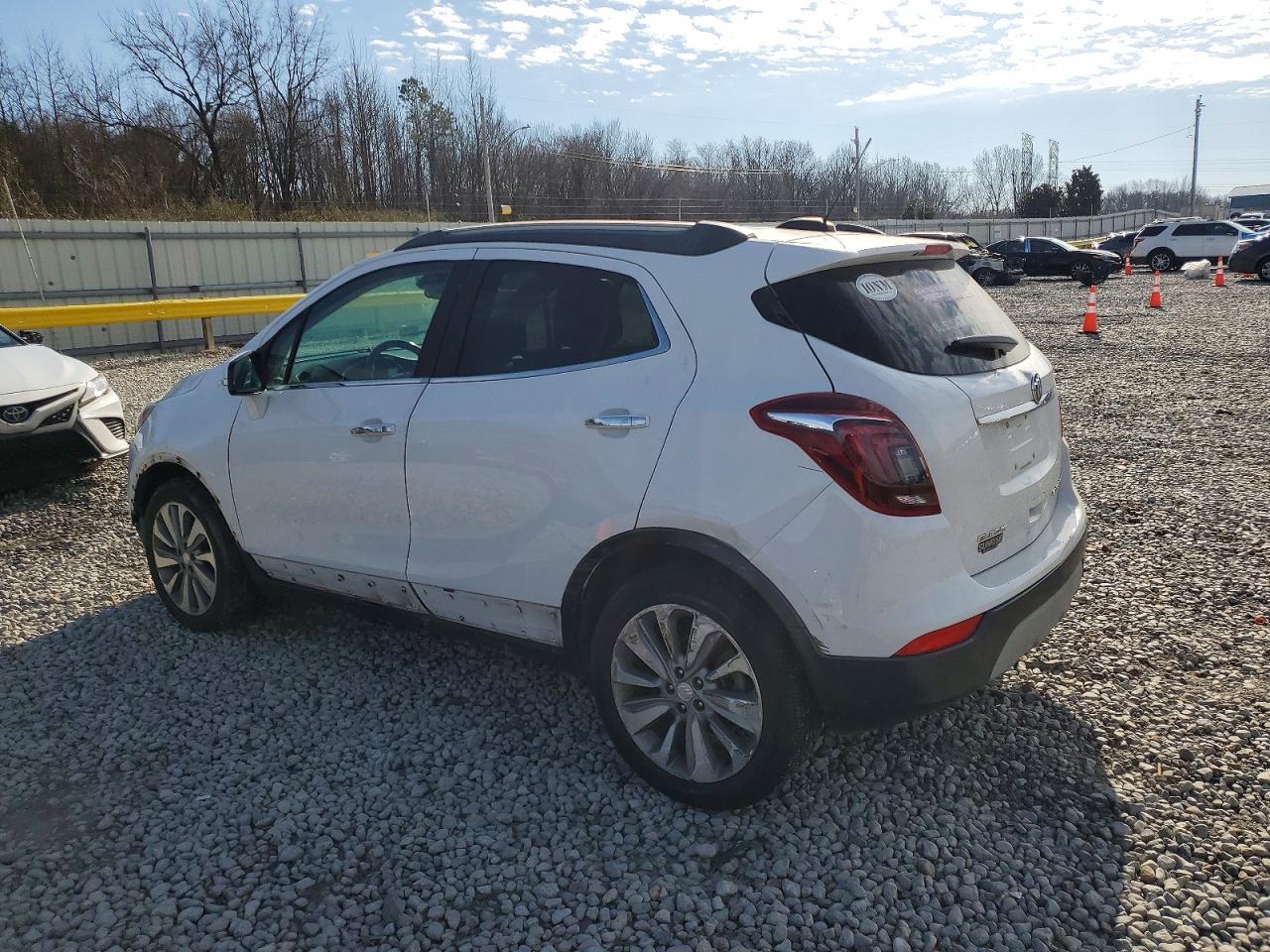 2018 BUICK ENCORE photo 2