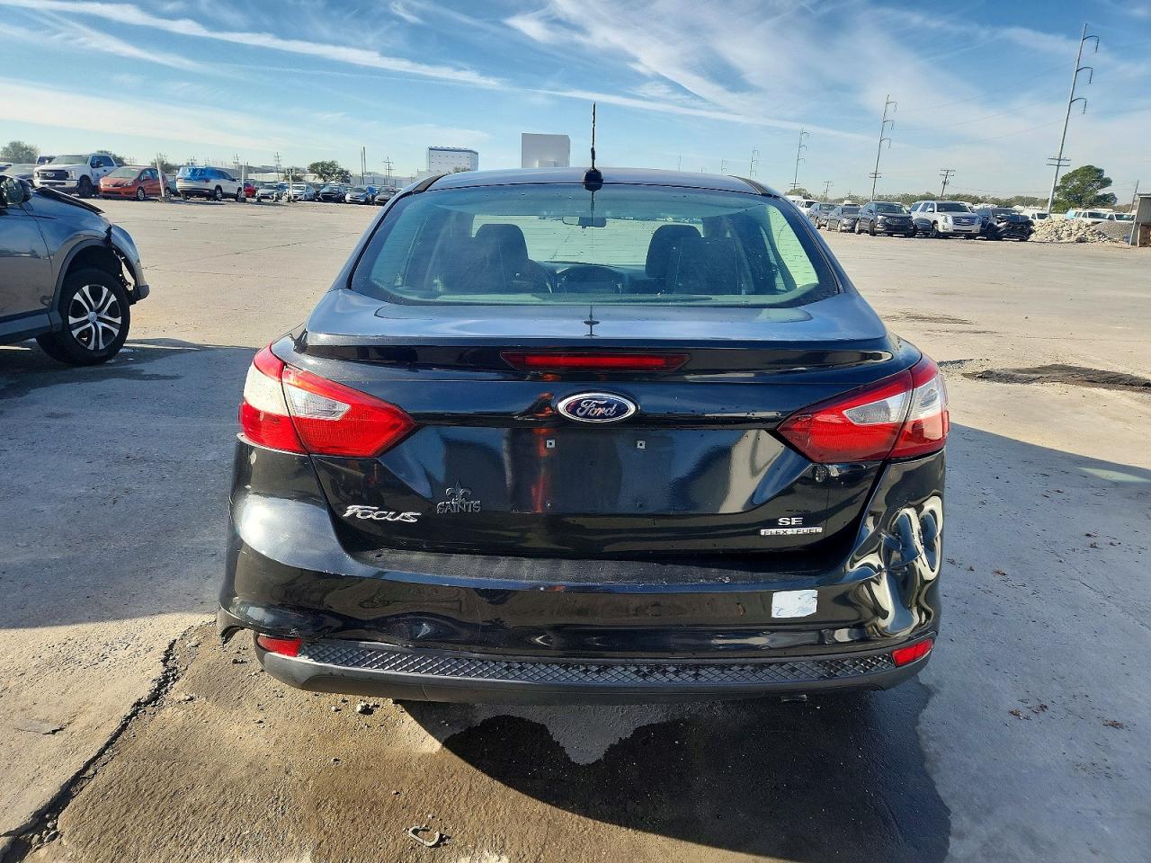 2013 FORD FOCUS SE photo 6