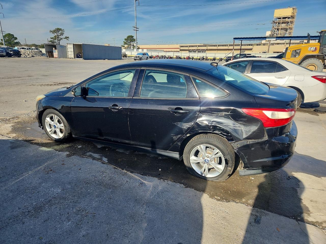 2013 FORD FOCUS SE photo 2