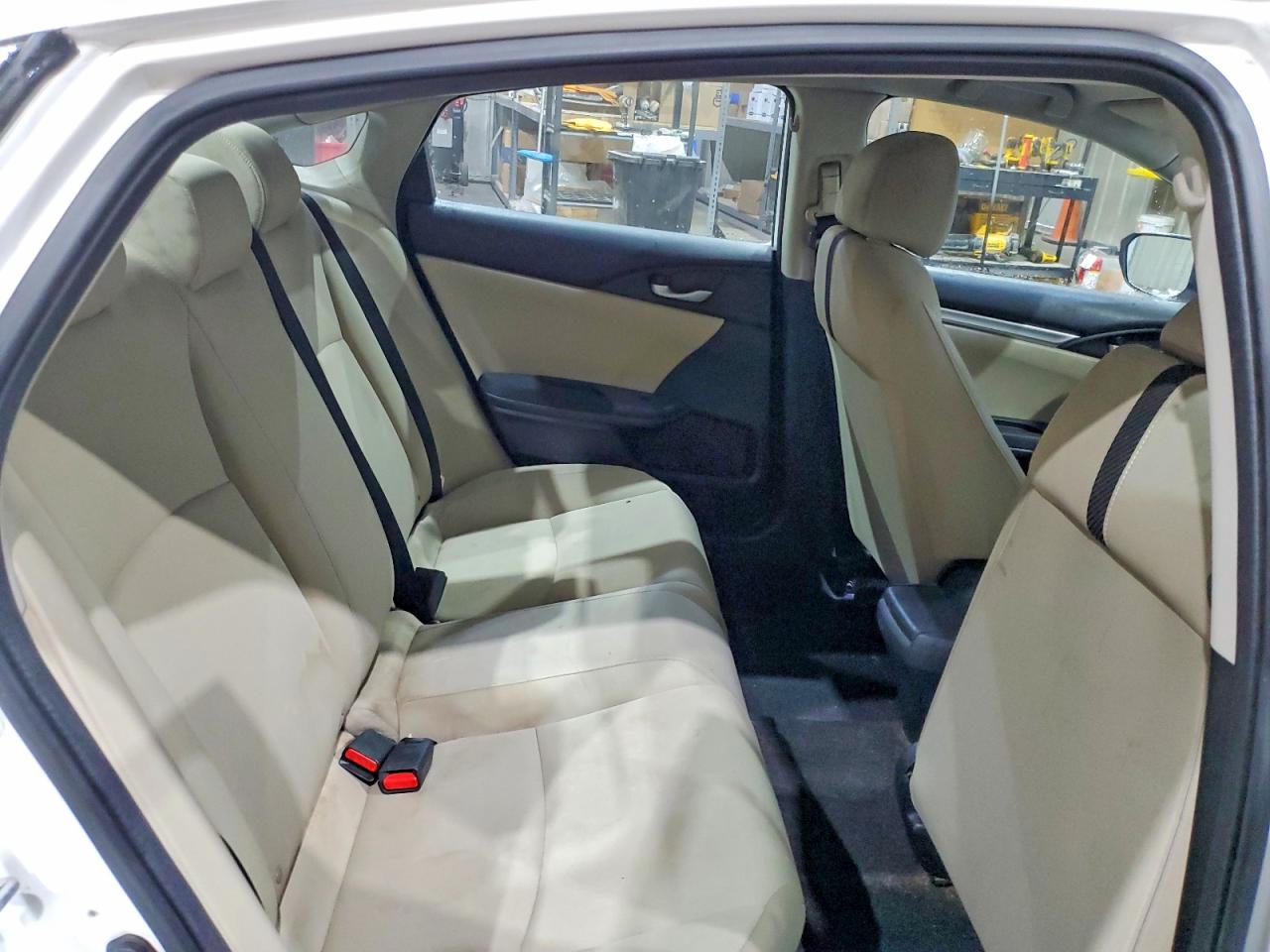 2016 HONDA CIVIC LX photo 19