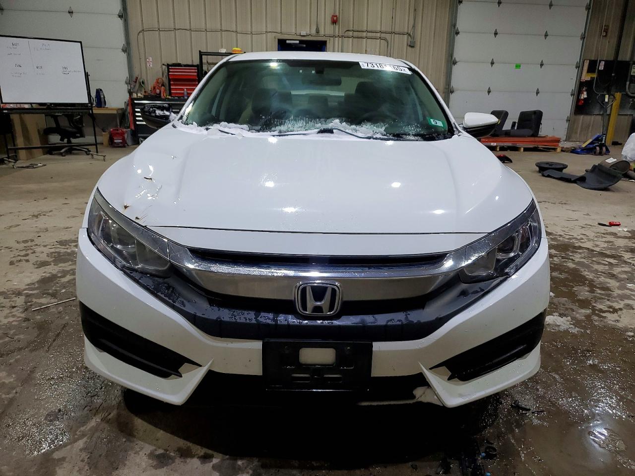 2016 HONDA CIVIC LX photo 9