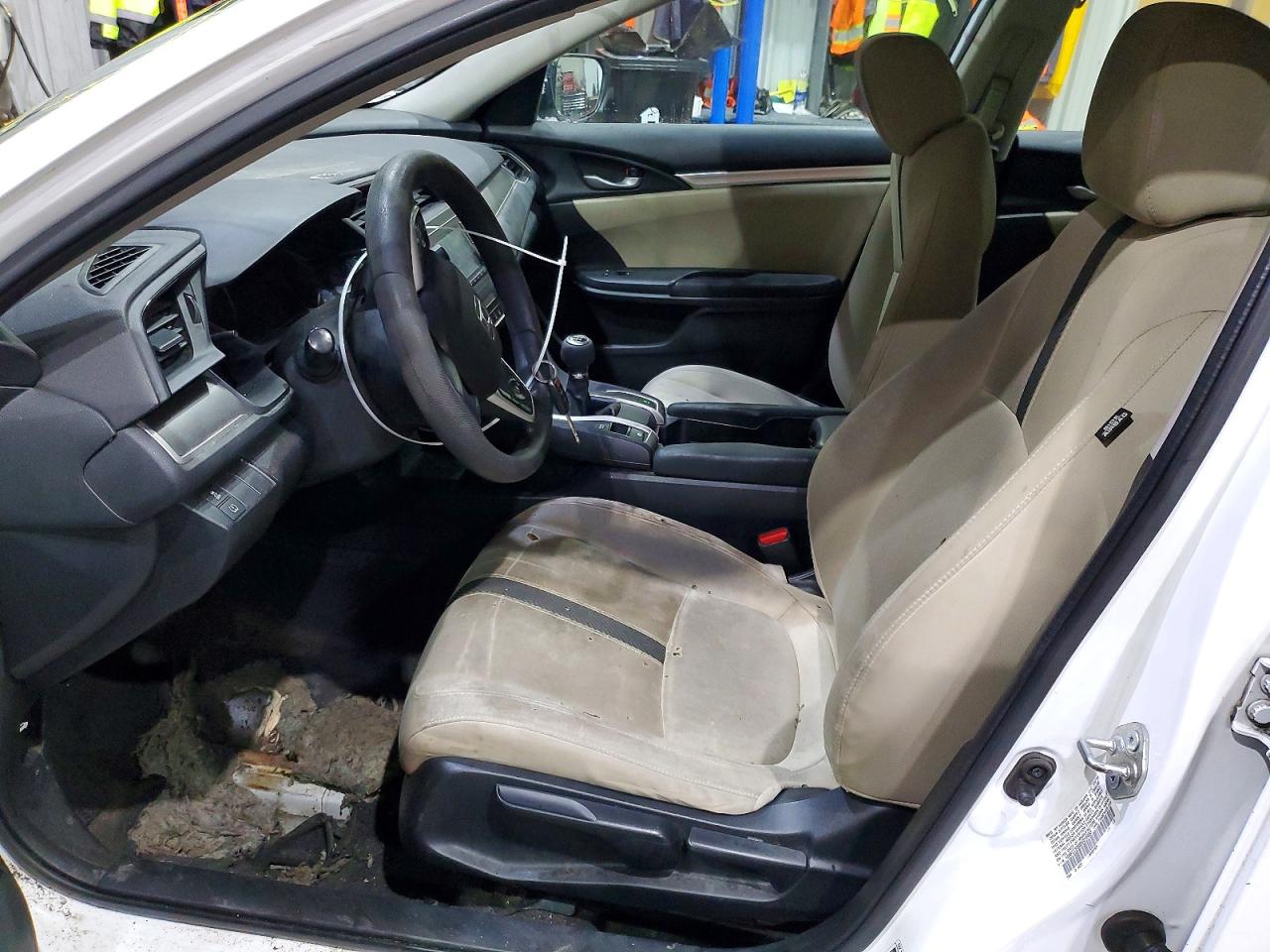 2016 HONDA CIVIC LX photo 13
