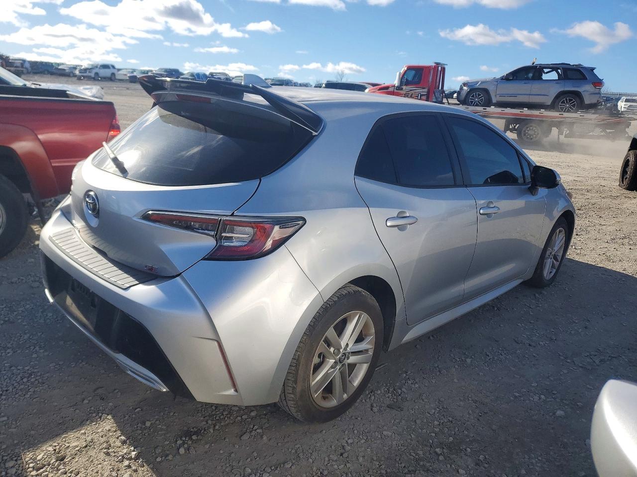 2021 TOYOTA COROLLA SE photo 5