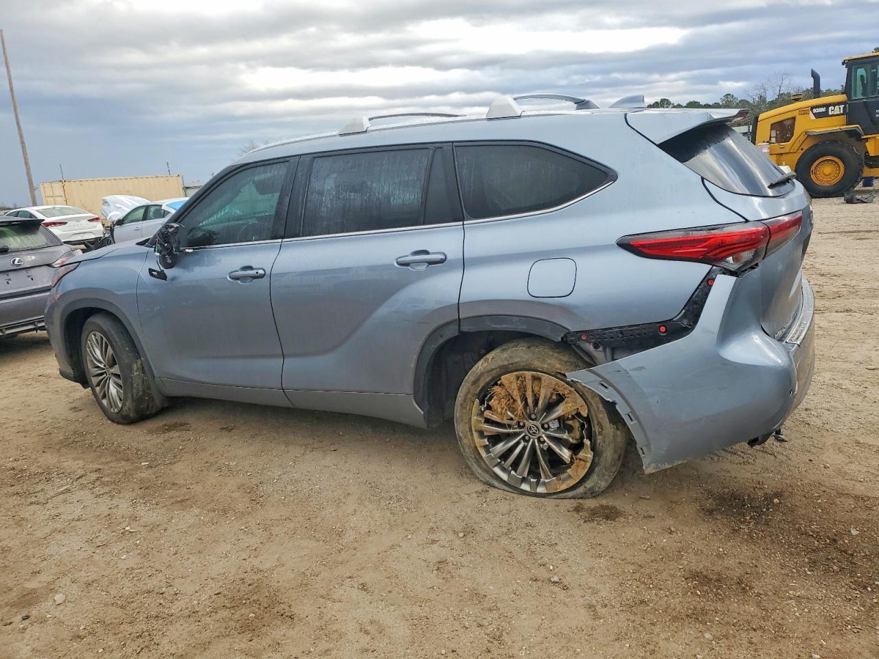 2022 TOYOTA HIGHLANDER PLATINUM photo 3