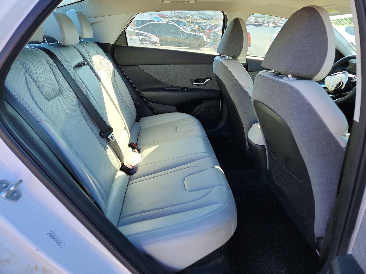 2023 HYUNDAI ELANTRA LIMITED photo 28