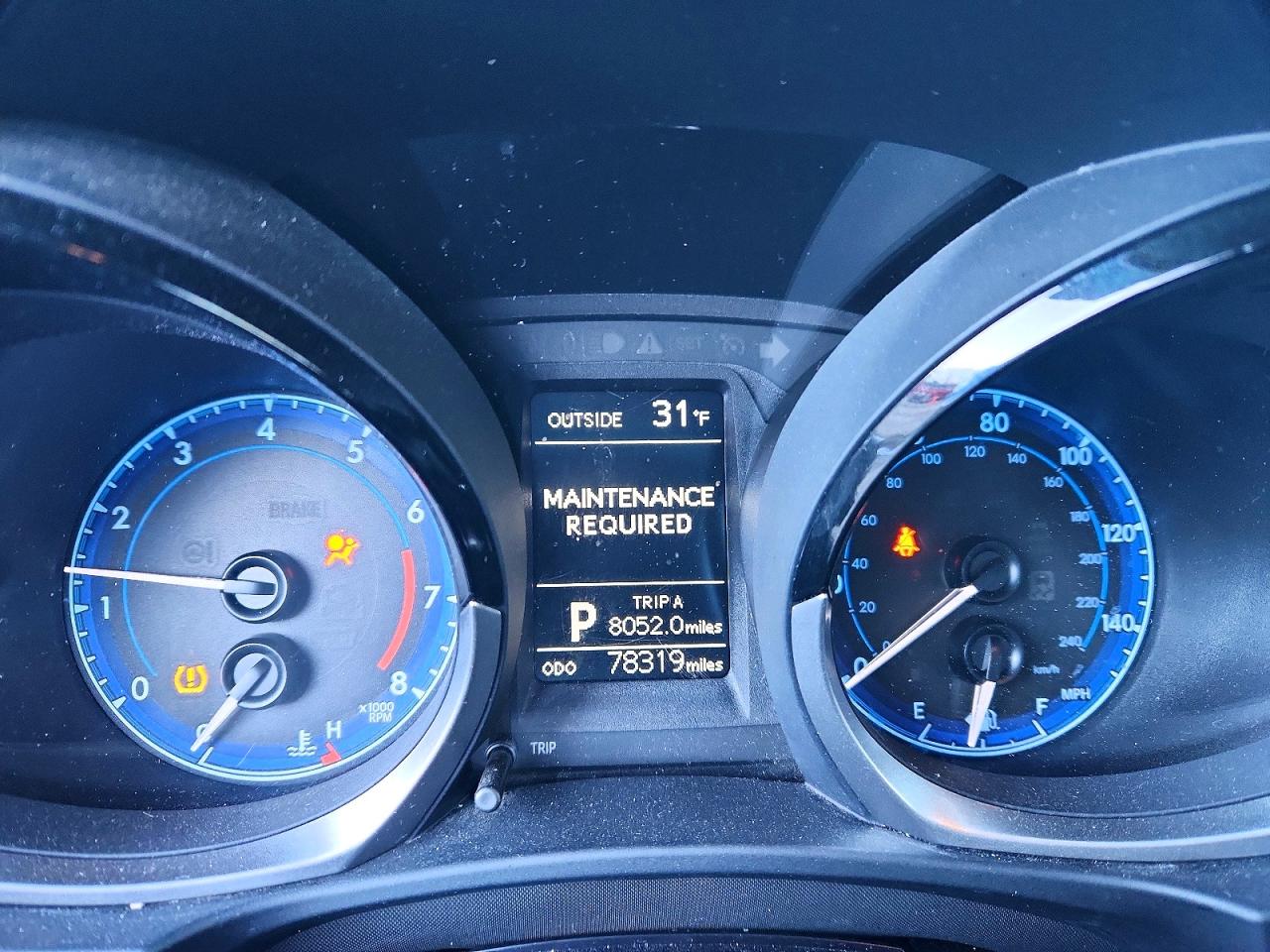 2016 TOYOTA COROLLA photo 25