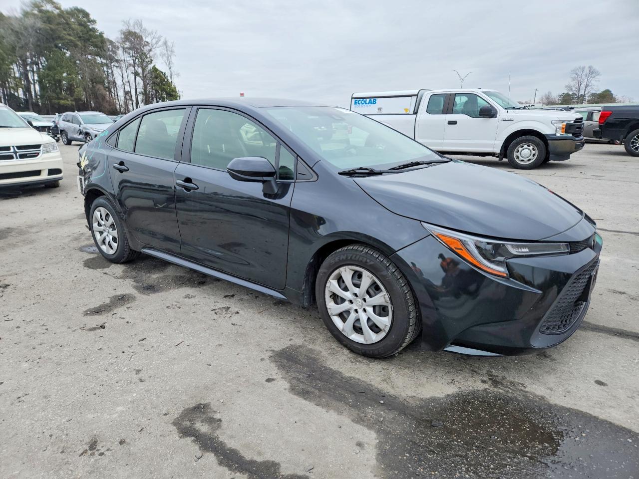 2022 TOYOTA COROLLA LE photo 4