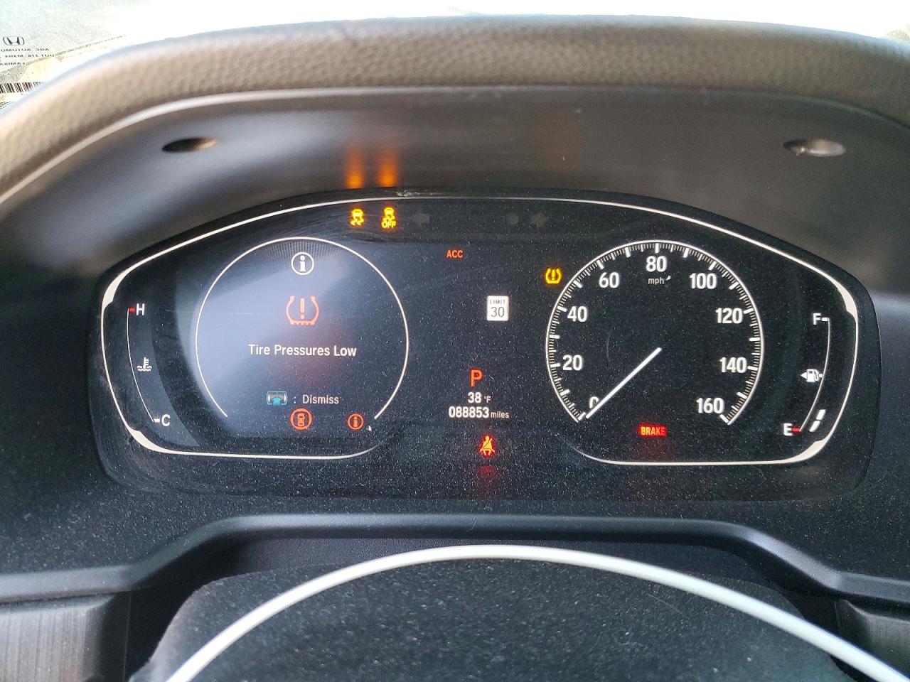 2018 HONDA ACCORD LX photo 17