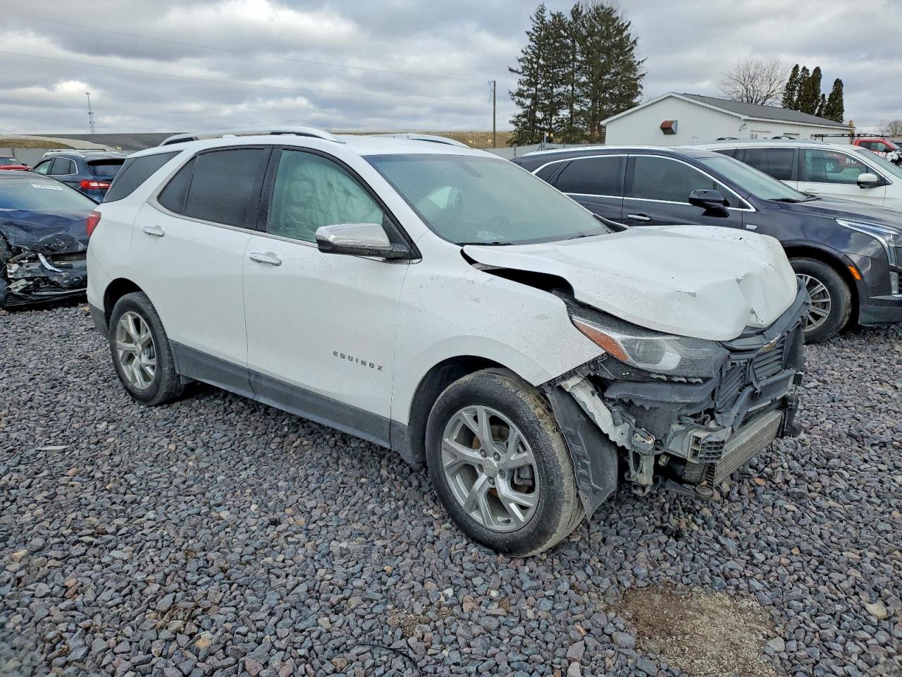 2018 CHEVROLET EQUINOX PREMIER photo 4