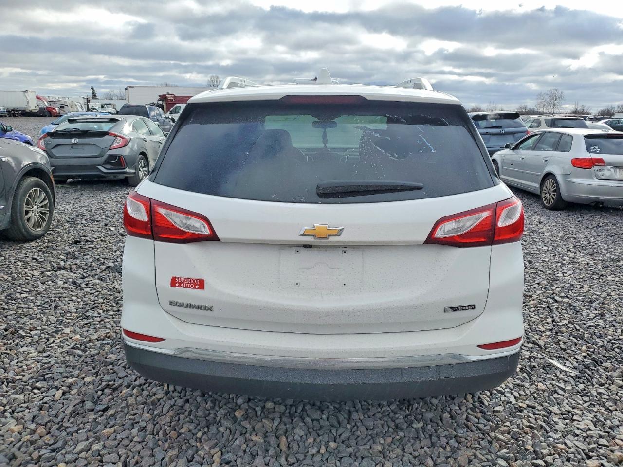 2018 CHEVROLET EQUINOX PREMIER photo 6