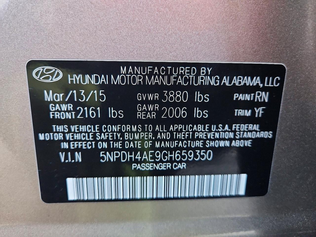 2016 HYUNDAI ELANTRA SE photo 12