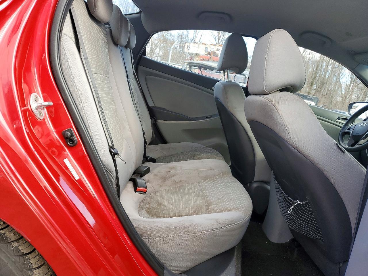 2016 HYUNDAI ACCENT SE photo 28