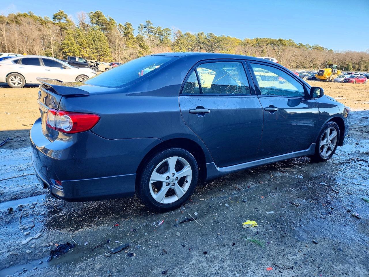 2012 TOYOTA COROLLA S photo 3