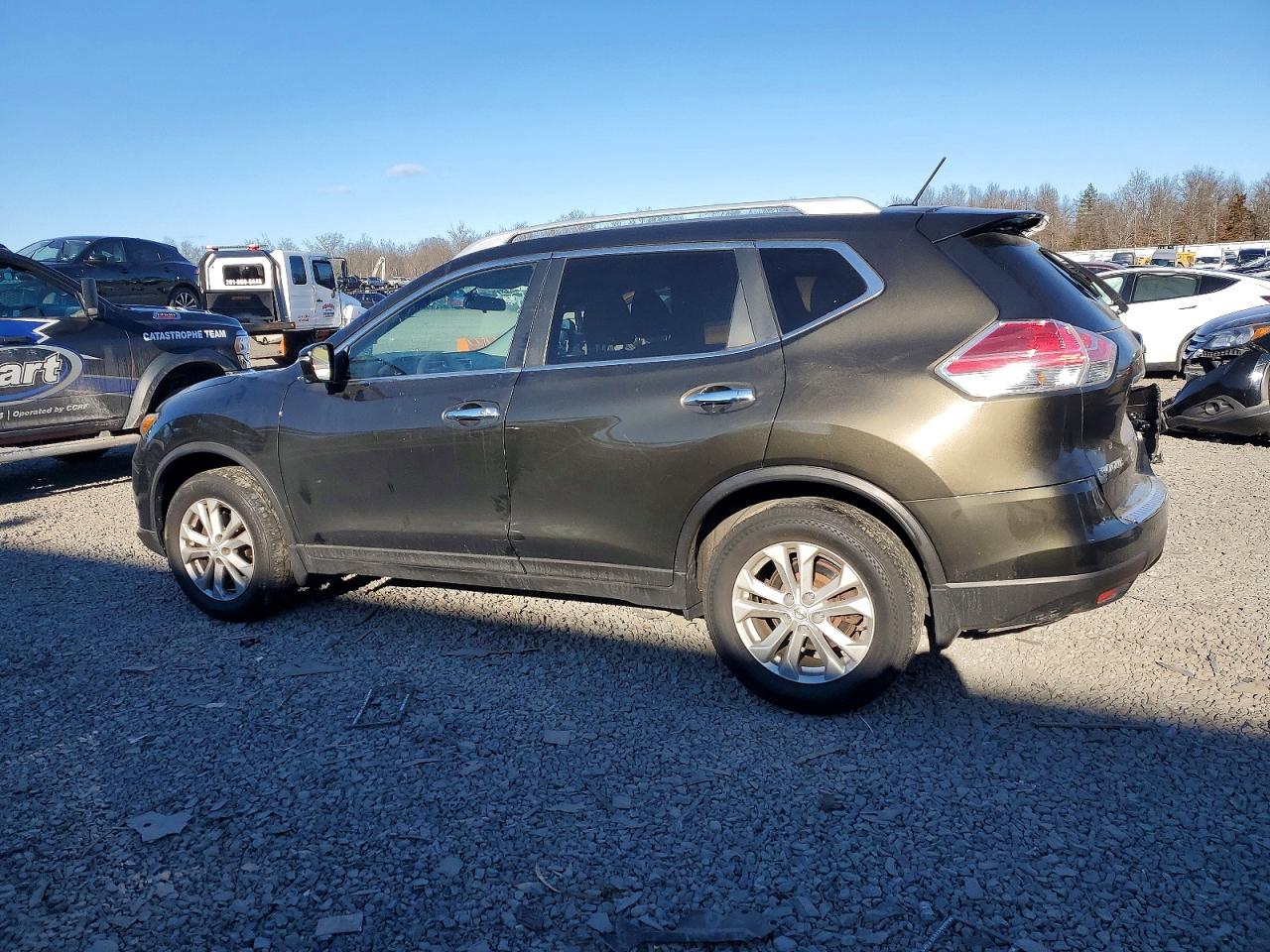 2014 NISSAN ROGUE SV photo 5