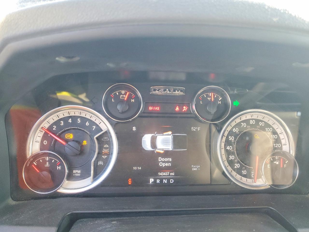 2018 RAM 1500 SLT photo 25
