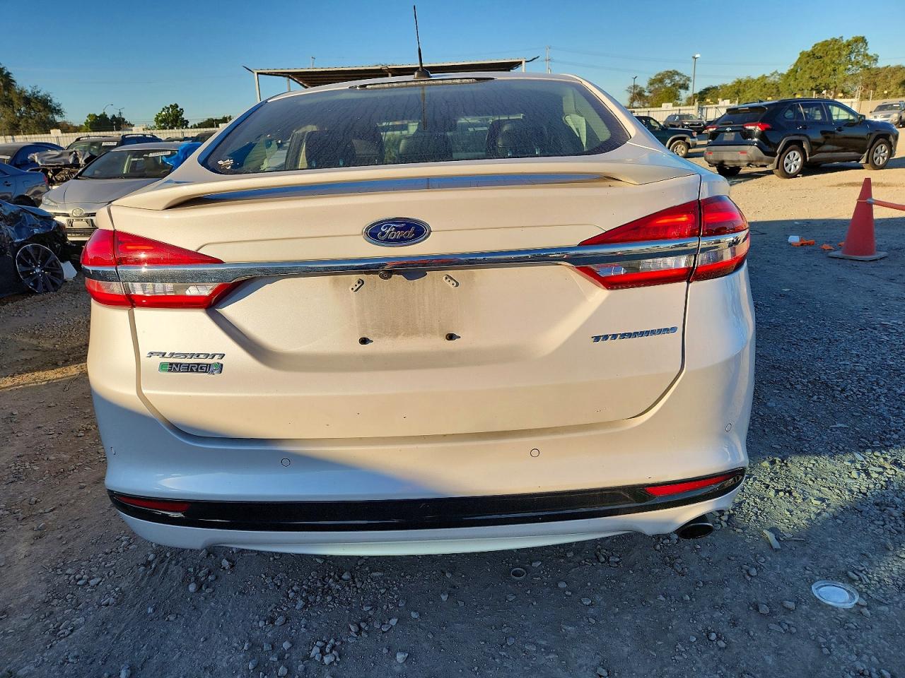 2018 FORD FUSION TITANIUM photo 11