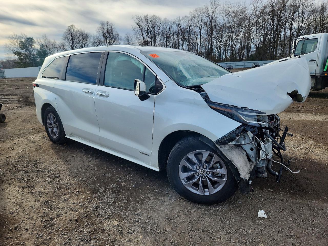 2021 TOYOTA SIENNA photo 7